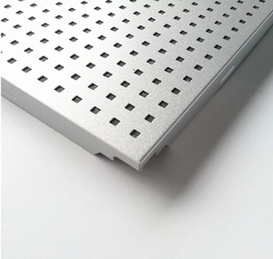 <span class=keywords><strong>Plafond</strong></span> <span class=keywords><strong>suspendu</strong></span> en fausse plaque carrée décorative en aluminium - Product Image 3