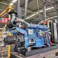Mesin Diesel 4-Tak Multi-Silinder 50/70/120/140/160HP Berpendingin Air dengan Starter Elektrik, Pulley Sabuk, Kopling, Penghancur, dan Motor Kipas