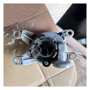 Venta directa de fábrica de faros antiniebla compatibles con camionetas y SUV Hilux REVO 2021-2024. - Product Image 1