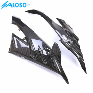 Cuerpo de motocicleta de fibra de carbono AKOSO 100% 3K, paneles de carenado lateral izquierdo y derecho para <span class=keywords><strong>BMW</strong></span> <span class=keywords><strong>S1000RR</strong></span> <span class=keywords><strong>2023</strong></span> 2024 - Product Image 5