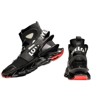 Tendance Mode Homme : Baskets de Sport Décontractées de Luxe pour le Tennis et la Course, Respirantes, en Maille, Noires, Montantes, Printemps - Product Image 1