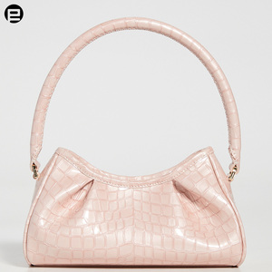 Sac à main décontracté en cuir PU à motif <span class=keywords><strong>crocodile</strong></span> pour femmes avec caractéristiques fourre-tout Made in <span class=keywords><strong>France</strong></span> - Product Image 2