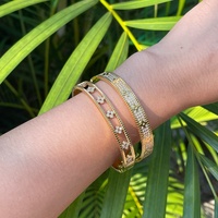 Bijoux en acier inoxydable plaqué or 18K de haute qualité, trèfle à quatre feuilles, bracelet pavé de Zircon, accessoires, Bracelets B222292