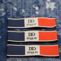 Étiquettes tissées personnalisées autocollantes en satin fin écologique de haute qualité pour vêtements, chapeaux, chaussures et sacs