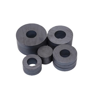 <span class=keywords><strong>Aimants</strong></span> <span class=keywords><strong>en</strong></span> <span class=keywords><strong>ferrite</strong></span> L22mmX4mm X5mm, forme rectangulaire, <span class=keywords><strong>aimants</strong></span> <span class=keywords><strong>en</strong></span> céramique, prix compétitif, aimant <span class=keywords><strong>en</strong></span> <span class=keywords><strong>ferrite</strong></span> rond, carré, bloc pour jouets - Product Image 3