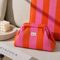 Sac nuage tricoté à rayures tendance pour femme, pochette souple tissée, mini sac à main, pochette de rangement pour maquillage, sac décontracté pour l'extérieur et la plage