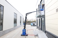 Chariot élévateur vertical électrique Berui AMWP13-7100 avec flèche, hauteur de travail 12,5 m, portée 5,5 m