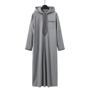 Túnica Holgada con Capucha para Hombre, de Poliéster, con Bordado de Lujo, Manga Larga, Estilo Étnico Tradicional de Oriente Medio, Thobe Musulmán Saudí - Product Image 1