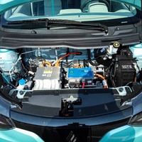 Voiture électrique EV2 écologique, berline à conduite à gauche, faible consommation d'énergie, idéale pour les trajets urbains, autonomie de 177 km