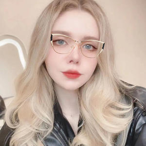 9032 nouveau style mode photogrey <span class=keywords><strong>anti</strong></span>-<span class=keywords><strong>reflet</strong></span> <span class=keywords><strong>lunette</strong></span> <span class=keywords><strong>photochromique</strong></span> lunettes de blocage de la lumière bleue - Product Image 2