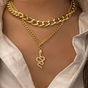 Fashion New Snake Pendant ins Creative Double Layer Thick Chain Ladies Clavicle Chain Electroplating Alloy Necklace Choker