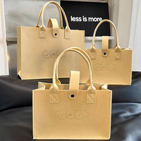 Vente en gros de sacs à bandoulière pour femmes logo personnalisé sac à provisions fourre-tout en feutre réutilisable de grande capacité pour femmes