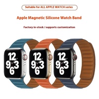 Bracelet de montre intelligent magnétique en silicone de luxe XKS compatible avec Watch S8/S9/S10, boucle dissimulée à bouton-poussoir, moule privé