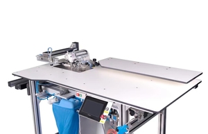 Máquina de Coser Overlock Automática de Alta Velocidad CP-5214 para Coser Bordes y Dobladillos en Pantalones y Faldas - Product Image 2