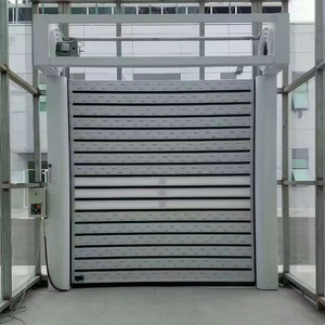 <span class=keywords><strong>Porte</strong></span> industrielle à obturateur rapide <span class=keywords><strong>coulissante</strong></span> automatique au design moderne Intérieur roulant à grande vitesse en alliage d'aluminium pour entrepôts Garages - Product Image 1