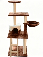 Arbre à chat bicolore avec niche ronde fermée, hamac latéral en tissu, échelle à marches en sisal et plusieurs colonnes en sisal pour animaux de compagnie