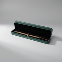 Boîte à bijoux en cuir PU vert foncé Zebo Wholesale avec logo personnalisé, bouton doré, intérieur en velours doux