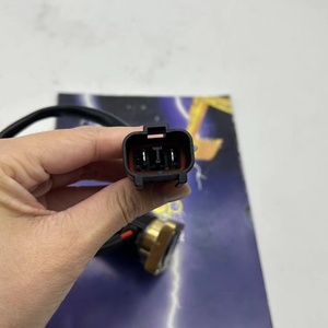 Válvula Solenoide 561-15-47210 17A-15-17271 para Piezas de Cargadora WA380 WA380-1 - Product Image 2