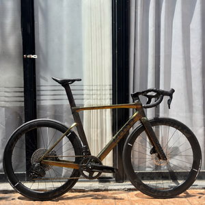 จักรยานเสือหมอบ SRAM <span class=keywords><strong>Rival</strong></span> AXS XPLR 1*12 OEM SK0 2 คาร์บอนไฟเบอร์ แอโร 700C 24 สปีด เบรคไฮดรอลิกดิสก์ น้ำหนักเบา สำหรับการแข่งขัน น้ำหนัก 7.2 กก. - Product Image 4