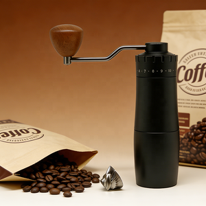 เครื่องบดกาแฟมือหมุนแบบขายส่ง รับผลิตแบรนด์ส่วนตัว ความจุ 35 กรัม ทำจากอลูมิเนียมอัลลอยด์ พร้อมใบมีดบดแบบกรวย CNC - Product Image 1