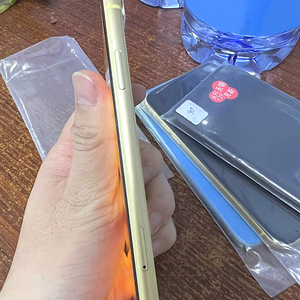 ฮ่องกงส่งออกพร้อมสต็อกออนไลน์งานโดยใช้โทรศัพท์มือถือสำหรับ Iphone Xr ราคามือสอง - Product Image 2