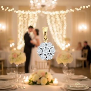 Colgante Unisex con Diamantes Reales de Corte Brillante en Oro Multitono, Solo para Bodas - Cadena No Incluida, Sheetal Diamonds Ltd. - Product Image 3