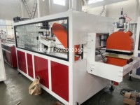 Machine à fabriquer des cadres de porte en bois-plastique WPC, ligne de production de cadres de porte en PVC bois-plastique, machine à fabriquer des cadres de porte et de fenêtre en PVC WPC