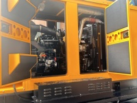 Générateur diesel sur remorque 80 kW, moteur Cummins, groupe électrogène mobile tractable 100 kVA, faible consommation de carburant pour chantier de construction et exploitation minière