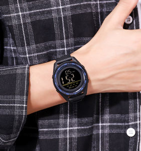 Montre numérique en plastique OEM Skmei 1638 Montre pour garçon Marque Montres numériques étanches 50m Montre-bracelet pour homme - Product Image 5