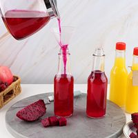 Bouteilles de sauce piquante personnalisées de 5 oz, bouteilles en verre transparent Woozy avec bouchons à vis rouges anti-fuite, inserts compte-gouttes, petites bouteilles de vin vides