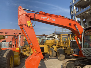 Excavatrice d'occasion Hitachi EX 120-3G 2023, 12 tonnes, capacité de la benne de 0,6 m³, faible nombre d'heures de fonctionnement, composants essentiels du moteur et du bloc moteur - Product Image 6