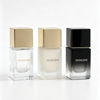 Flacon de parfum géométrique moderne 30/50 ml avec bouchon carré chromé brillant, finition dorée, argentée ou noire, distributeur de parfum