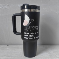Gobelet isotherme personnalisé en acier inoxydable à double paroi de 40 oz (500 ml) avec paille rabattable, poignée et logo, sans BPA, anti-fuite