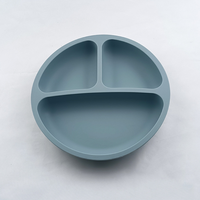 Assiette d'alimentation pour bébé en silicone, forte aspiration, design divisé, anti-chute, facile à nettoyer, vaisselle