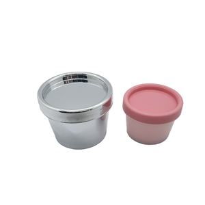 Fournisseur Produit Usine Ruban métallique de luxe 50g 100g Pot cosmétique en plastique luxuriant Récipient pour crème capillaire maquillage Pot pour crème glacée avec couvercle intérieur - Product Image 3