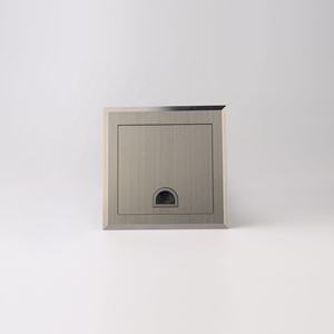 Caja de Conexión Eléctrica Impermeable para Suelo con Tapa de Acero Inoxidable IP66 y Diseño Empotrado - Product Image 3