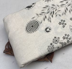 Tissu en coton Khadi imprimé, écologique, tissé à la main, doux, respirant, textile indien pour robes d'été et vêtements élégants - Product Image 6