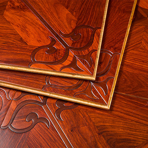 Parquet contrecollé hexagonal AVANTIMORA UV en noyer, résistant au feu, grade AB, 15 mm et 12 mm, à rainures et languettes, pour hall - Product Image 1