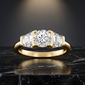 Anillo de Tres Piedras con Diamante Cultivado en Laboratorio, Certificado por IGI, con Diamantes Laterales Trapezoidales, Oro 10K 14K 18K, Plata 925 935 - Product Image 1