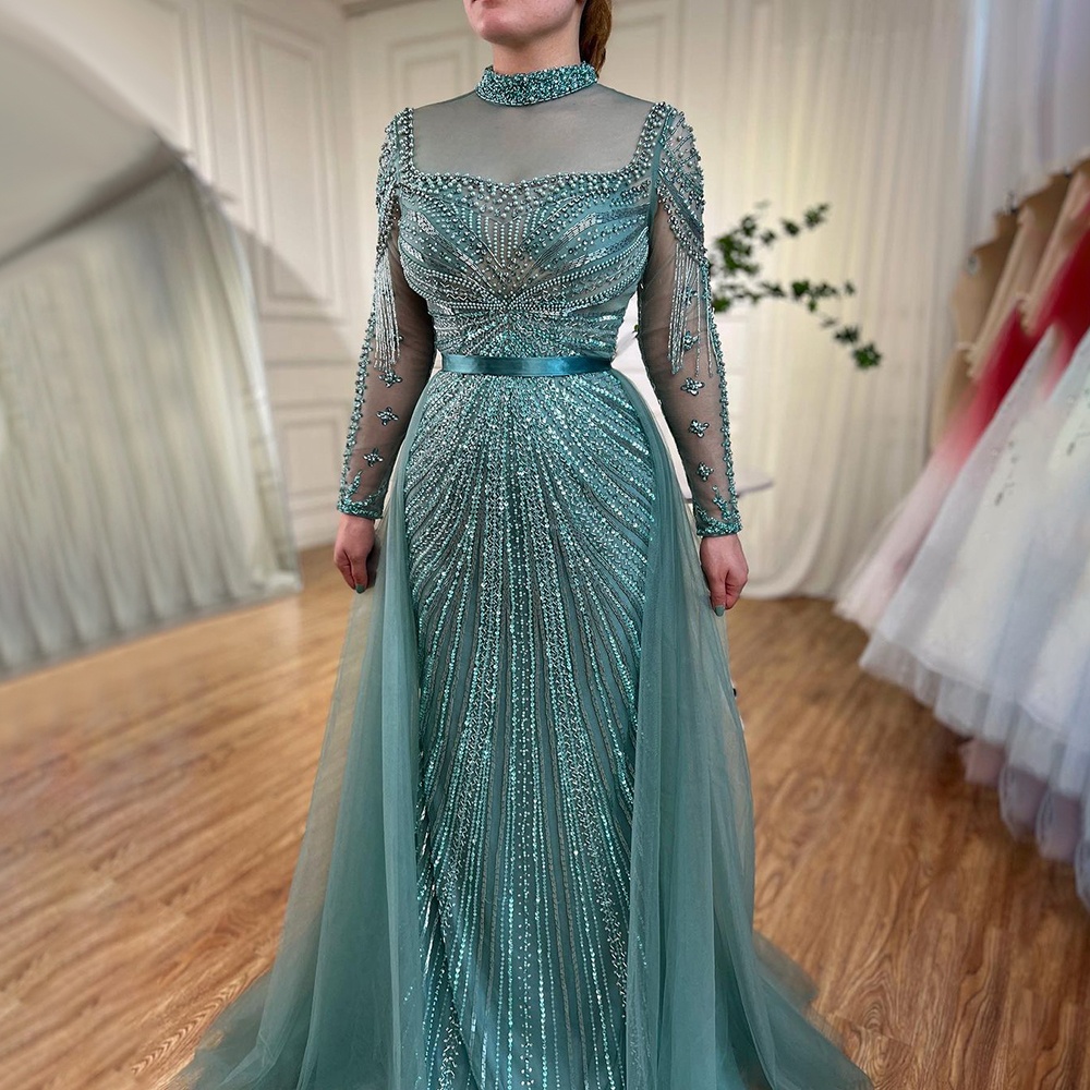 Long Sleeve Evening Dress for Muslim Women - Elegant & Modest