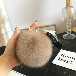 Elegante Pompón <span class=keywords><strong>de</strong></span> Piel <span class=keywords><strong>de</strong></span> Animal Auténtica, Bola <span class=keywords><strong>de</strong></span> Pelo <span class=keywords><strong>de</strong></span> Zorro <span class=keywords><strong>de</strong></span> 12cm, Pompón <span class=keywords><strong>de</strong></span> Mapache para Bolsos, Bufandas, Gorros y Accesorios DIY - Product Image 5