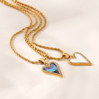 Collier Pendentif Cœur Élégant KITI en Coquillage Naturel Incrusté, Plaqué Or 18K, Acier Inoxydable, Cadeau Bijou