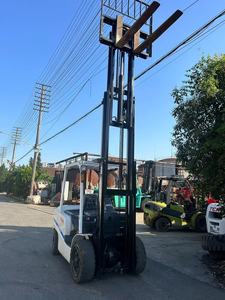 Chariot élévateur diesel d'occasion de bonne qualité TCM FD30 FD25 FD50 3 tonnes, marque Vigoshop, mât simple/tri-étages, prix bas - Product Image 3