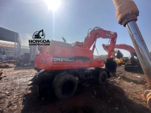 Excavatrice sur pneus d'occasion Doosan DH210W-9, 19,8 tonnes, modèle 2023, faible nombre d'heures, moteur certifié CE, en vente - Product Image 4