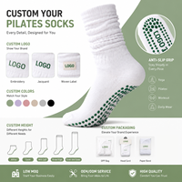 Chaussettes de Pilates et de Yoga OEM ODM pour femmes, antidérapantes avec semelle en silicone, logo personnalisé, chaussettes longues et souples, tricot jacquard, faible MOQ, fourniture directe usine