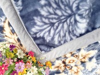 Couverture en polaire Minky Raschel style coréen, 2 plis, gaufrée d'un côté, effet nuageux, impression personnalisée