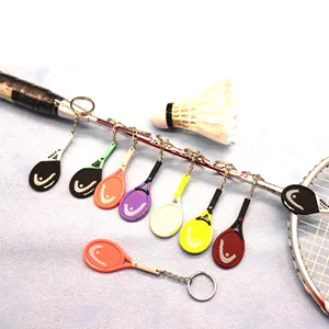 Portachiavi in PVC personalizzato galleggiante portachiavi palla da Tennis racchetta portachiavi sport Mini racchetta da Tennis portachiavi in PVC fantasia