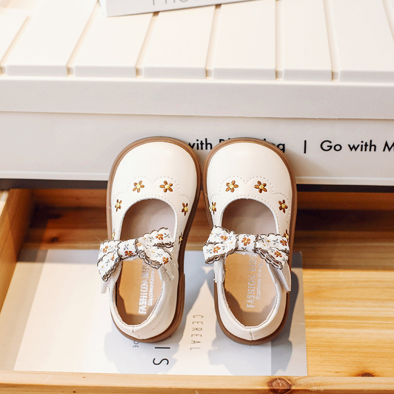 Bianco crema-21-25 iarde/5 paia in una mano