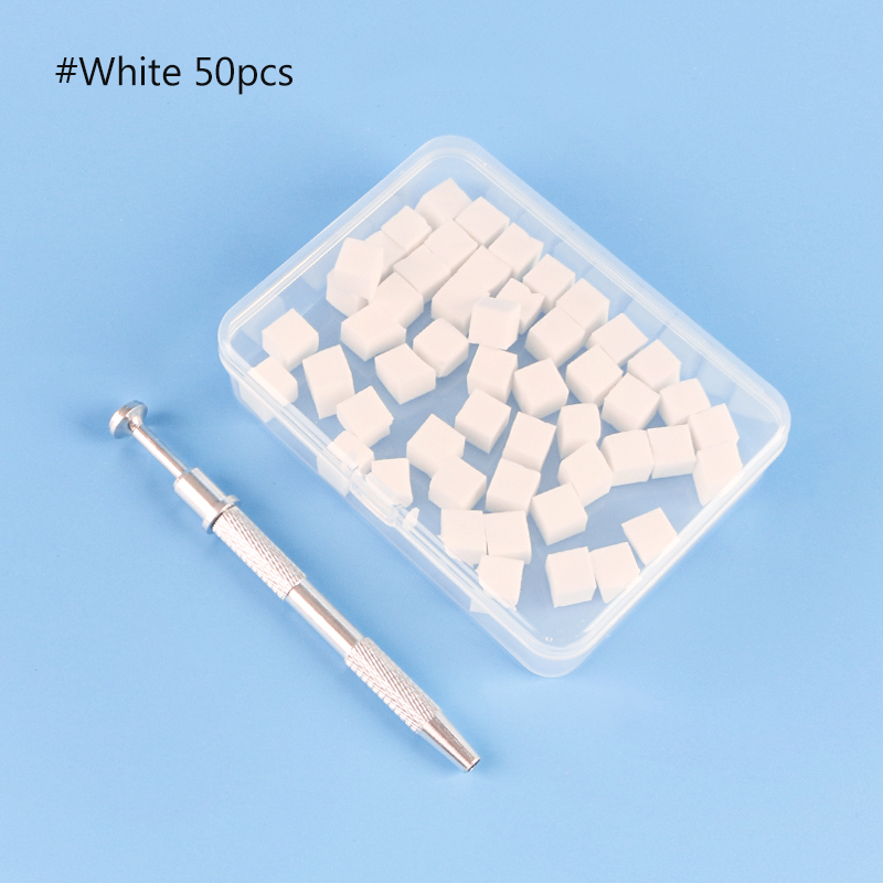Pince éponge + 50 éponges blanches