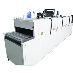 Conveyor curing oven, suitable for drying plastic products, metal products, etc